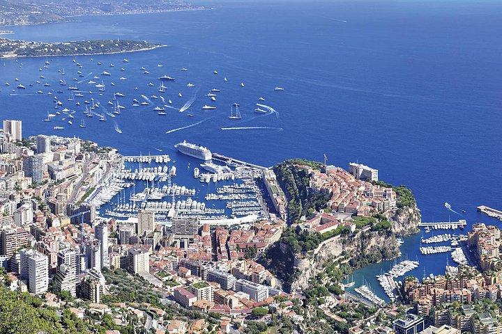 Monaco & Villages médiévaux perchés Visite guidée et partagée au départ de Nice