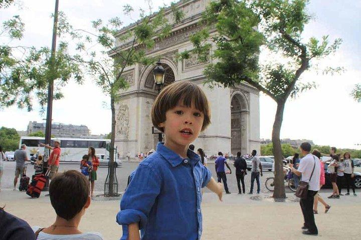 Paris Private Day Tour & Croisière sur la Seine pour enfants et familles