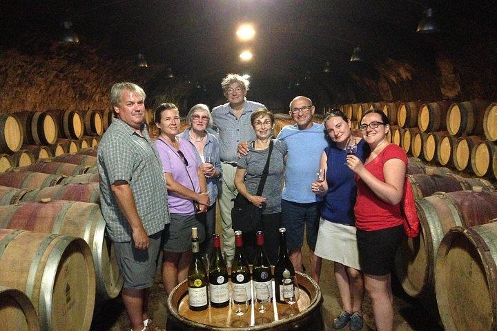 Vins & Châteaux du Beaujolais (9h00 - 13h30) - Visite en petit groupe au départ de Lyon