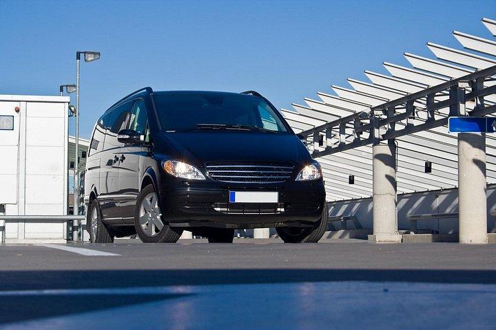 Transfert privé de Disneyland Paris aux aéroports Charles DE Gaulle ou Orly