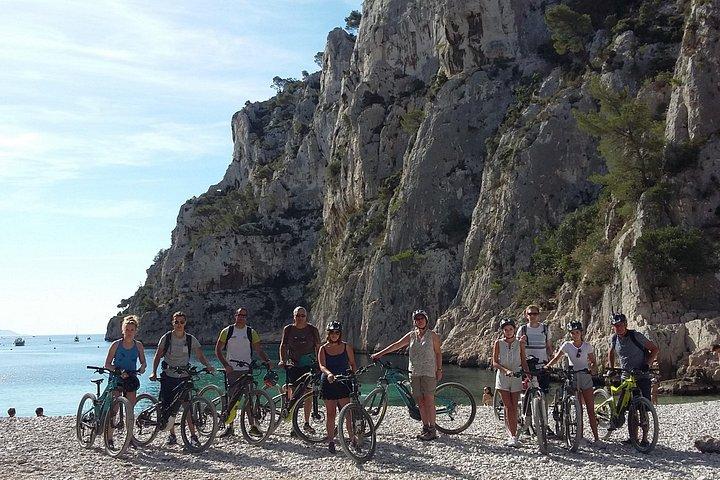 Excursion sur le bord de mer de Marseille : visite en vélo tout-terrain électrique d'une demi-journée de Cassis