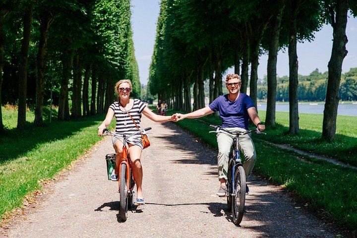Visite à vélo d'une journée à Versailles avec château, jardins et pique-nique