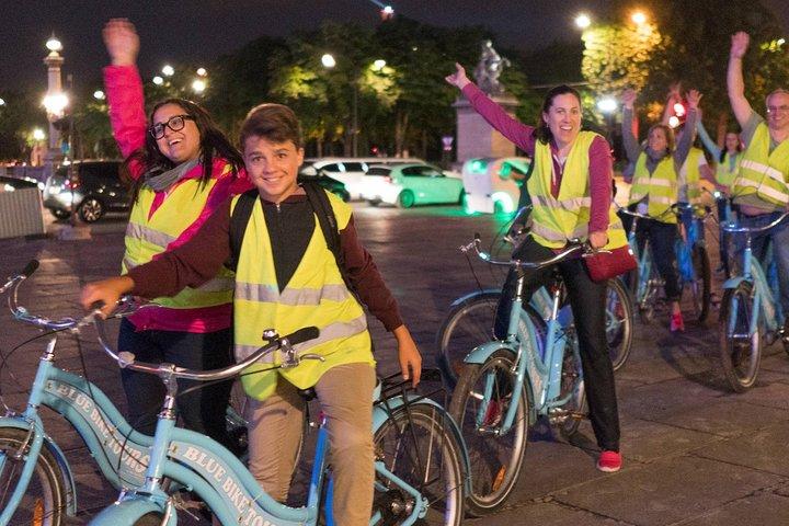 Paris Soirée Vélo Tour avec Croisière sur Seine de 1 heure