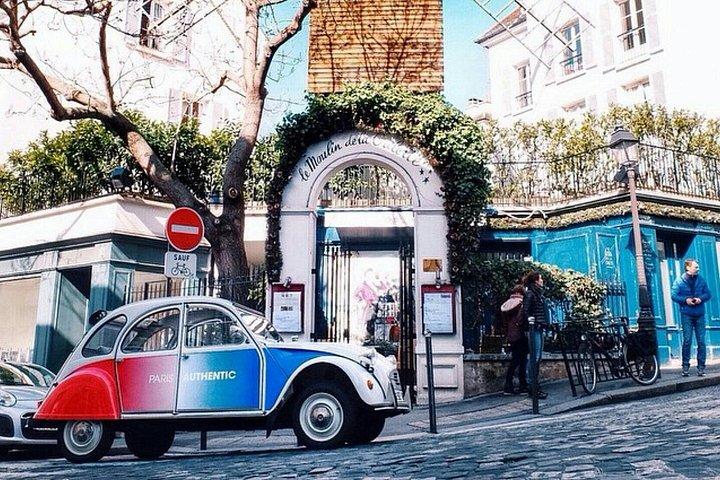 Visite classique de Paris en 2CV