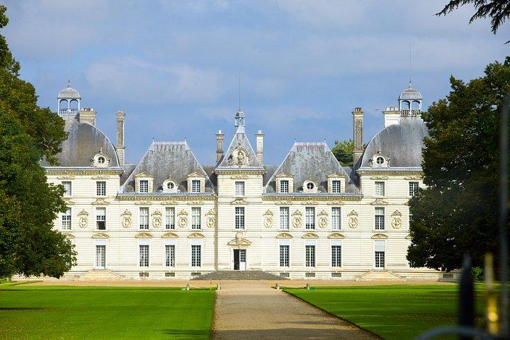 LOIRE VALLEY: Votre sélection de trois châteaux à visiter (Excursion d'une journée au départ de PARIS)