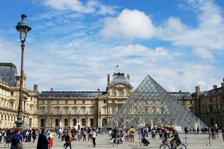 Accès Musée du Louvre avec visite guidée de La Joconde