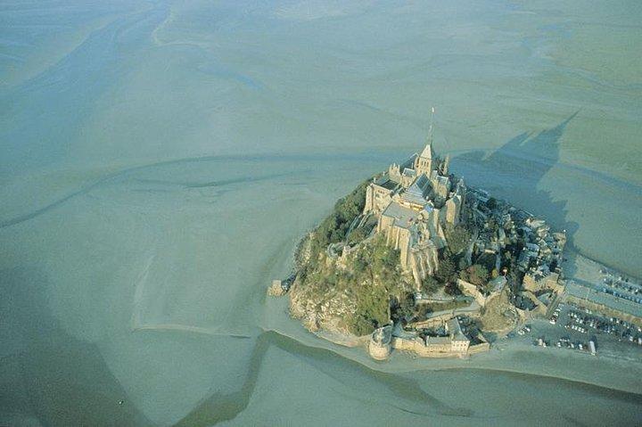 Mont Saint Michel Tour De Paris