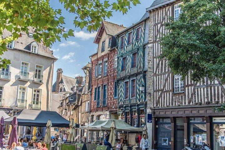 Transfert privé de l'aéroport de Rennes à la ville de Rennes - Jusqu'à 7 personnes