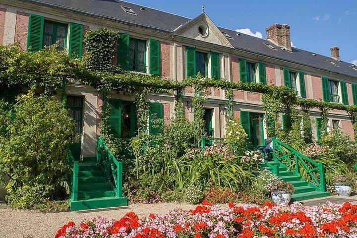 Excursion privée d'une journée au Musée Monet de Giverny et Marmottan au départ de Paris