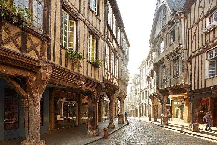 Excursion d'une journée avec un chauffeur local Dinan, Cancale, Saint-Malo au départ de Rennes - 9 heures