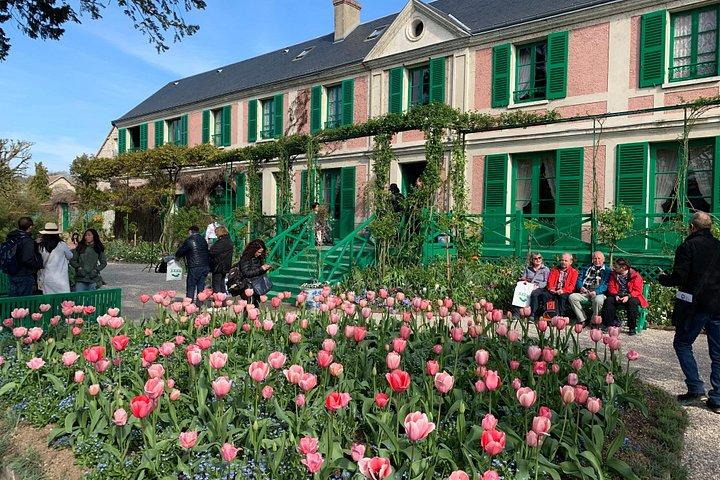 Versailles + Giverny : journée combinée depuis Paris (formule privée)