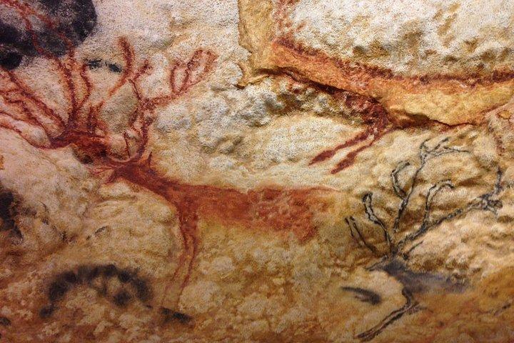 Visite privée de Bordeaux à Lascaux et à la vallée de la Dordogne