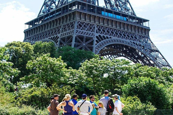 Tour à vélo : Tour Eiffel, Louvre et Notre-Dame