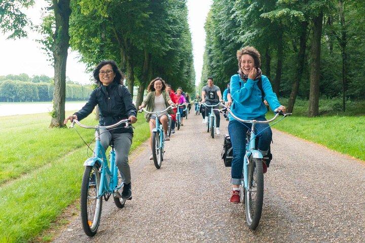 Visite à vélo du château de Versailles avec marché et hameau Marie-Antoinette
