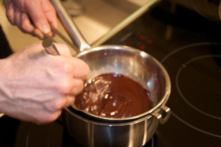 Cours de cuisine du soir à Paris Dîner Français et visite du marché Option