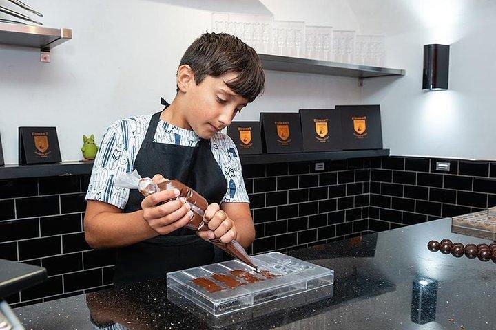 Cours privé de fabrication de chocolat en famille à Paris