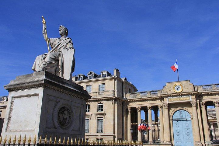 Les Francs-Maçons, Mythes et Révélations sur une Société Secrète