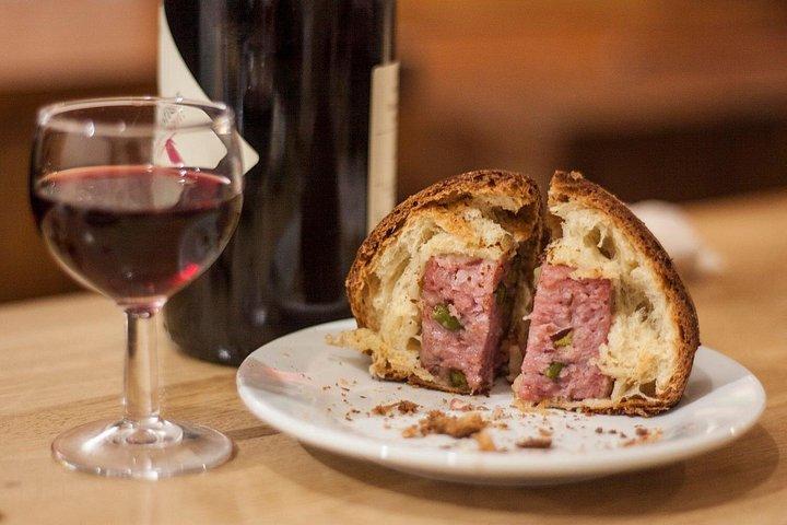 Visite gastronomique privée de la vieille ville de Lyon avec 5 mets et vins Français
