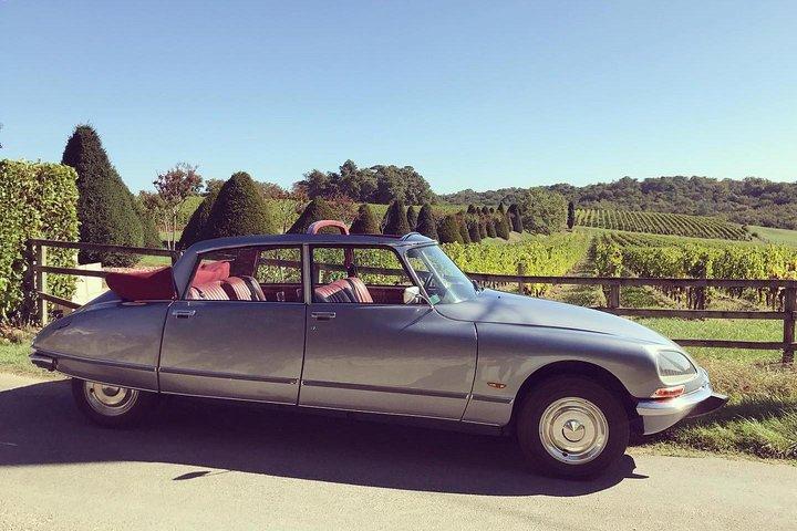 Tour de ville privé de 3H de Bordeaux et vignoble en Citroën DS
