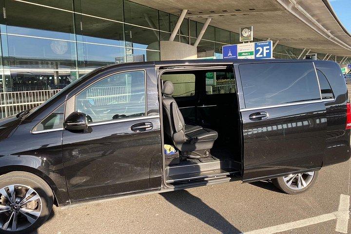 Paris Airport Transfers - Private Van