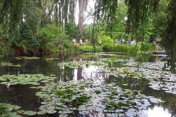 Transfert privé aller-retour de 5 heures à Giverny, musée Claude Monet depuis Paris
