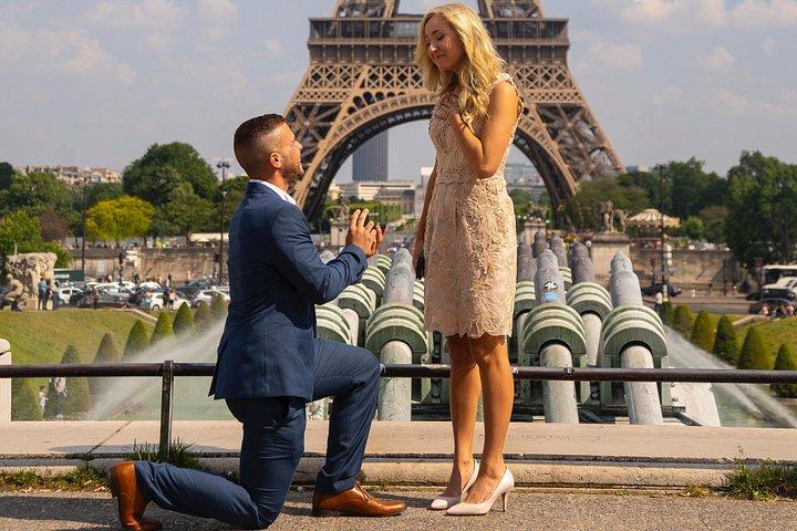 Proposition à Paris à la Tour Eiffel avec séance photo et vidéo