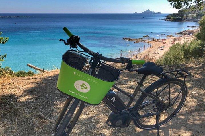 Balade en vélo électrique libre à Capo di Feno et Sanguinaires