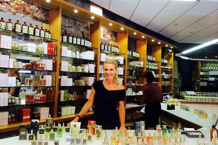 Nice: marché italien, Eze et Turbie Tour.