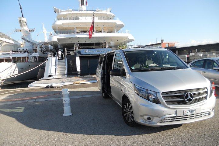 Visite privée sur la Côte d'Azur en minibus confortable. MONACO - NICE - SAINT-PAUL