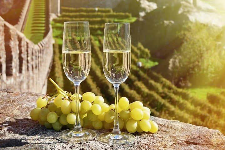 Visite privée guidée d'une journée complète de la Champagne avec prise en charge à l'hôtel