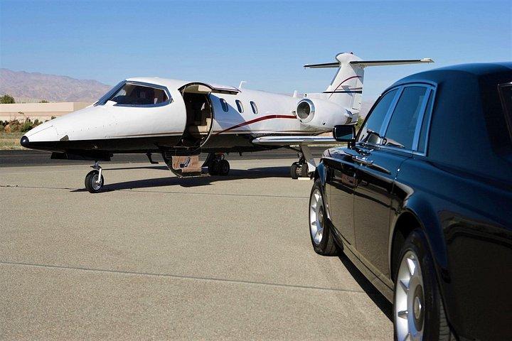 Private transport: CDG and Orly Airport / Paris / Disneyland