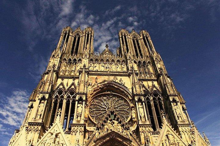 Visite privée de 4 heures de la ville de Reims avec chauffeur, guide et prise en charge à l'hôtel