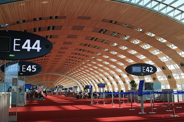 Transfert privé au départ de Paris à destination de l'aéroport de Paris Orly