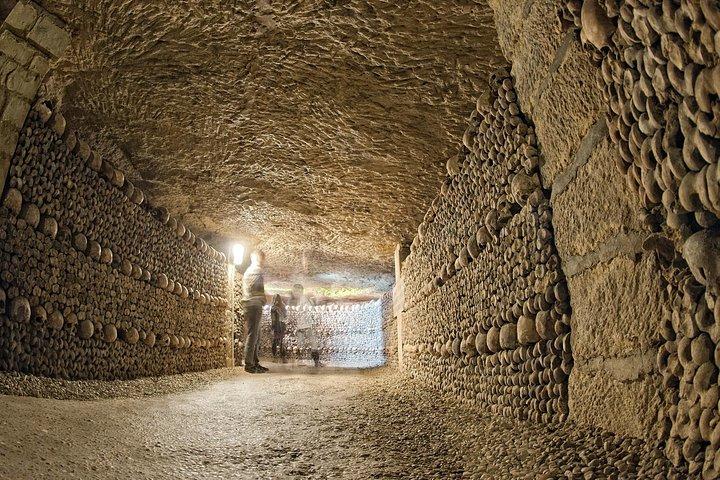 Visite des catacombes de Paris avec zones réglementées