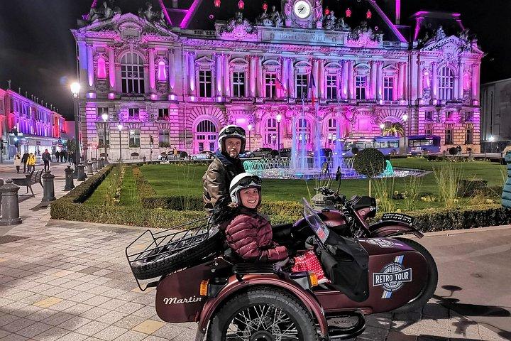 Balade romantique de nuit en side-car avec dégustation