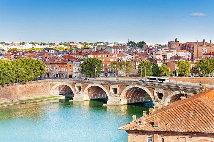 Jeu et visite d'exploration du trésor de la vieille ville de Toulouse