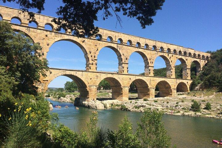 Nîmes, Uzès et Pont du Gard Excursion d'une JOURNÉE en petit groupe au départ d'Avignon