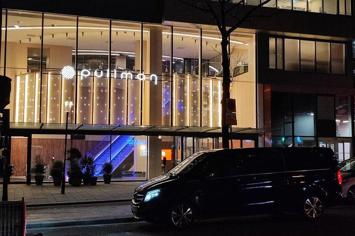 Transfert Privé entre Aéroport Charles de Gaulle et Paris en Van