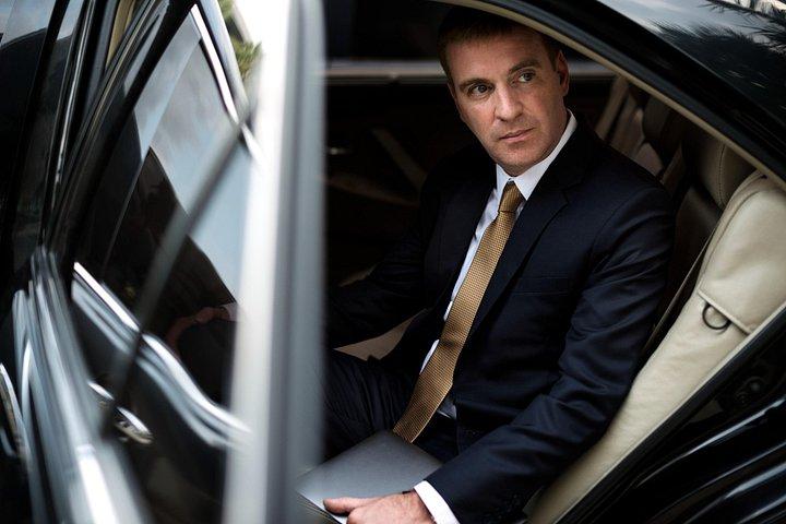 Voiture à l'heure avec chauffeur à Paris