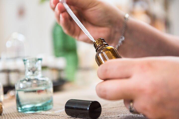 Safari-Tour : les emblématiques et Atelier parfum d'Alsace, à la journée