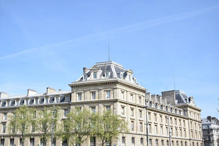 Visite privée de 4 heures dans le Marais et Montmartre à Paris avec prise en charge à l'hôtel