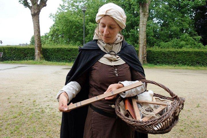 Visite guidée insolite de Dinan en immersion au Moyen Âge