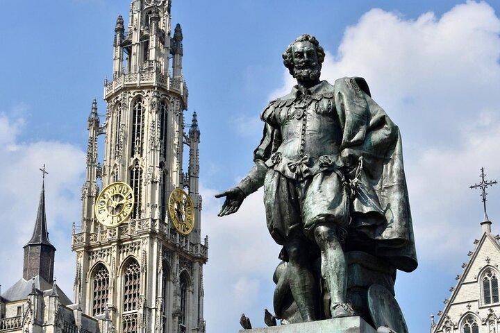 Excursion privée de 2 jours à Bruges, Anvers et Bruxelles au départ de Paris