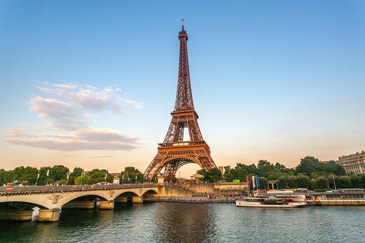Excursion en ascenseur à la tour Eiffel avec accès facultatif au sommet et à la croisière
