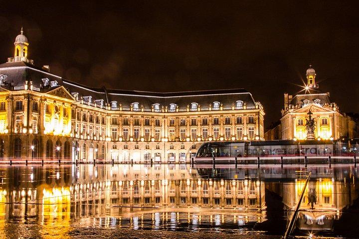Tour de ville, cours de français et délices culinaires à Bordeaux