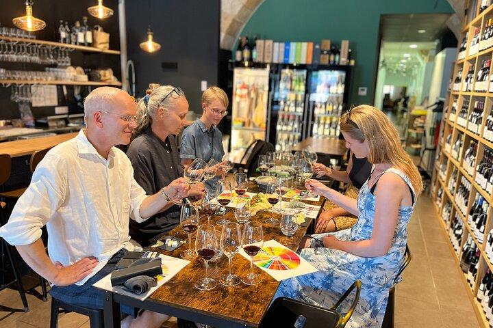Professionnel - Dégustation de vins et fromages de Bordeaux avec visite à pied