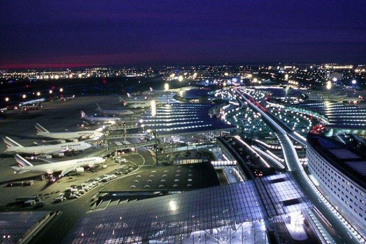 Transfert Privé depuis l'Aéroport Charles de Gaulle vers Paris