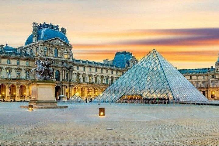 Transfert privé : Disneyland Paris vers/depuis CDG, Orly ou Paris