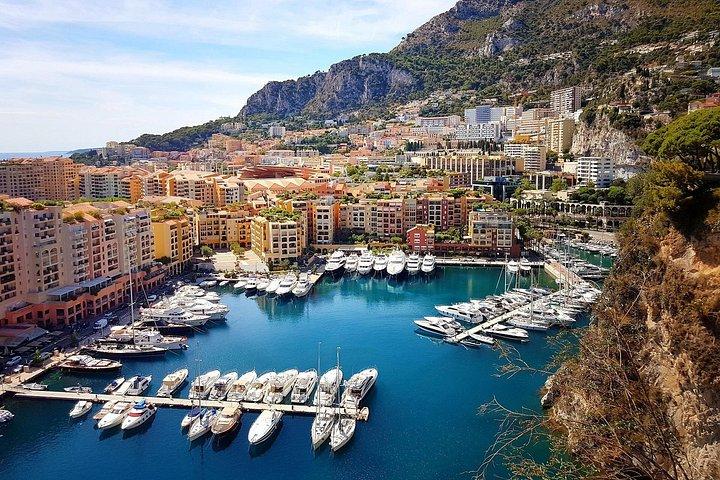 Transfert direct privé d'Antibes à Monaco