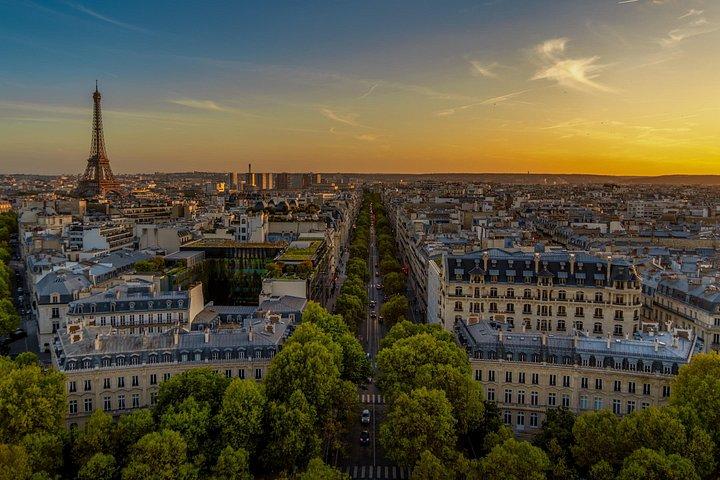 Visite nocturne privée de Paris avec prise en charge à l'hôtel